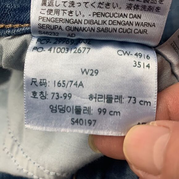 Levi Denim Shorts Sz 29 - Picture 4 of 10